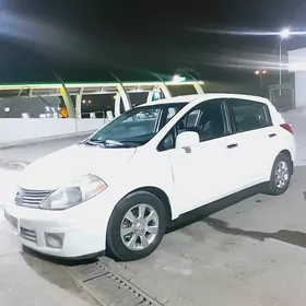 Nissan Versa 2008