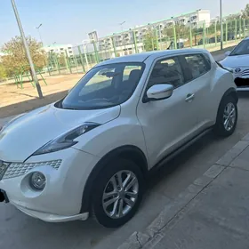 Nissan JUKE 2015