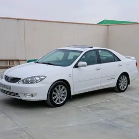 Toyota Camry 2004