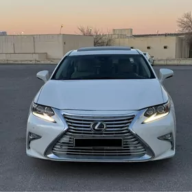 Lexus ES 350 2016