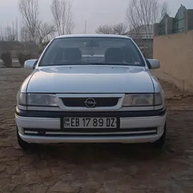 Opel Vectra 1995