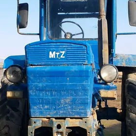 MTZ T-28 1990