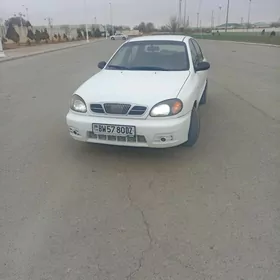 Daewoo Lanos 2002