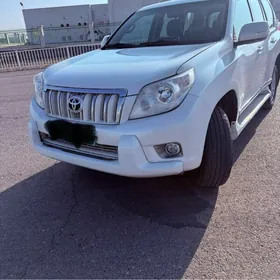 Toyota Land Cruiser Prado 2012