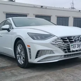 Hyundai Sonata 2021