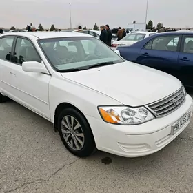 Toyota Avalon 2000