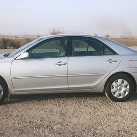 Toyota Camry 2003