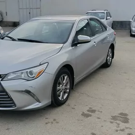 Toyota Camry 2017