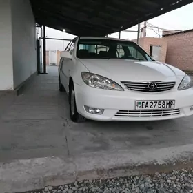 Toyota Camry 2005