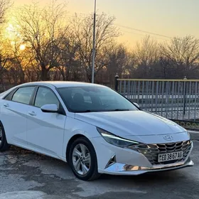 Hyundai Elantra 2020