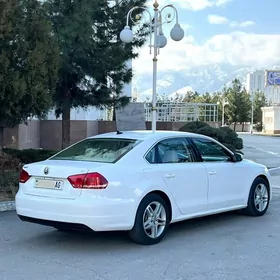 Volkswagen Passat 2013