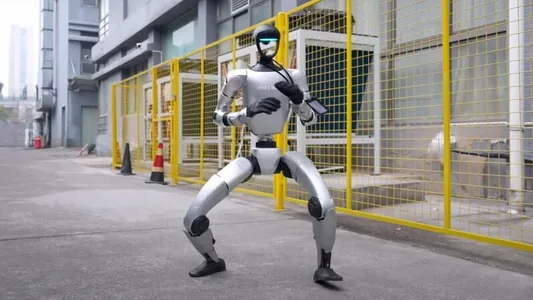 «Kung Fu BOT»: китайского робота научили приемам кунг-фу