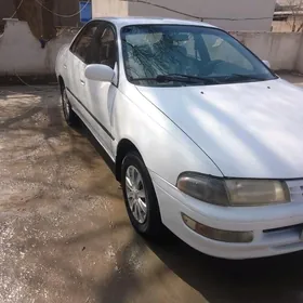 Toyota Carina 1992