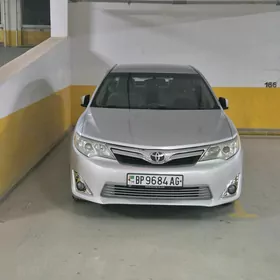 Toyota Camry 2013