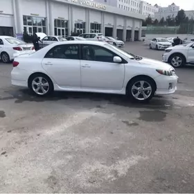 Toyota Corolla 2011