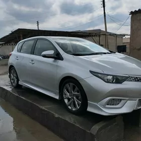 Toyota Corolla iM 2016