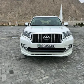 Toyota Land Cruiser Prado 2021