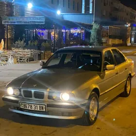 BMW 525 1992