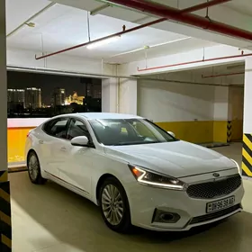 Kia Cadenza 2017