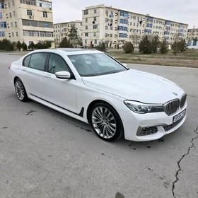 BMW 740 2016