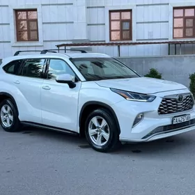 Toyota Highlander 2020