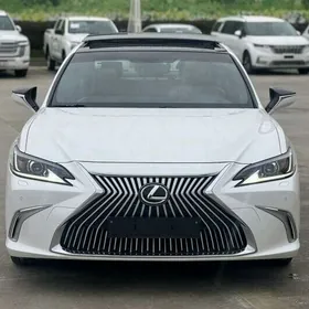 Lexus ES 350 2018