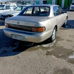 Toyota Camry 1993