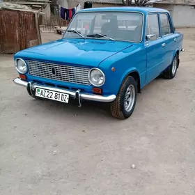 Lada 2104 1980