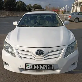 Toyota Camry 2011