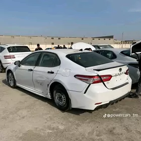 Toyota Camry 2020