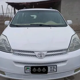 Toyota Sienna 2004