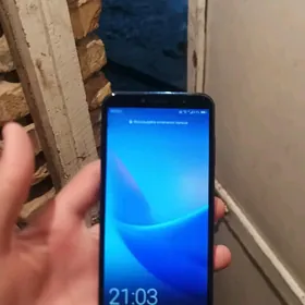 Huawei Y7