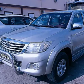 Toyota Hilux 2012