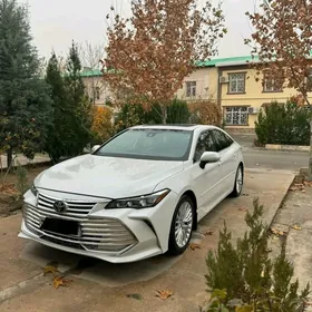 Toyota Avalon 2020