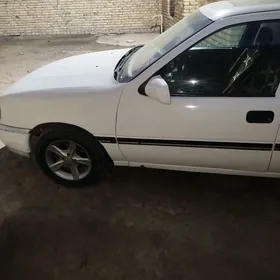 Opel Vectra 1992