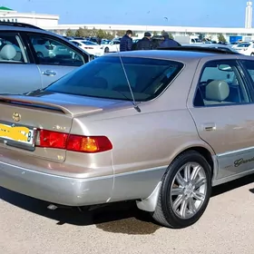 Toyota Camry 1999