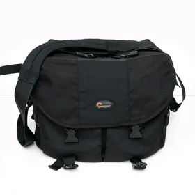 Sumka Lowepro (ulysy)