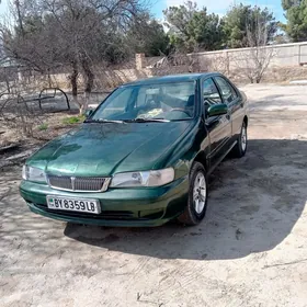 Nissan Sunny 1999