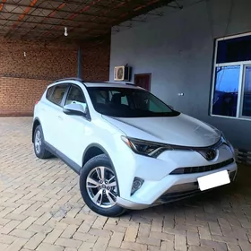 Toyota RAV4 2018