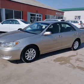 Toyota Camry 2005