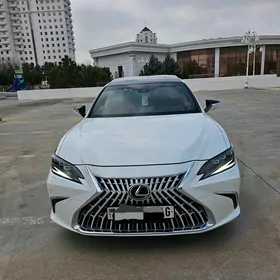 Lexus ES 350 2023