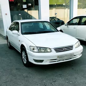 Toyota Camry 2000