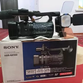 Sony NX 100