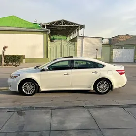 Toyota Avalon 2013