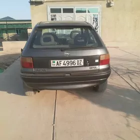 Opel Astra 1993