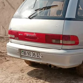 Toyota Previa 1994