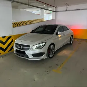 Mercedes-Benz CLA 2015