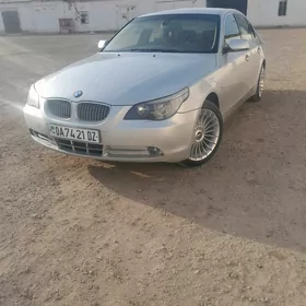 BMW E60 2003