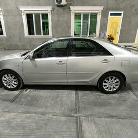 Toyota Camry 2005