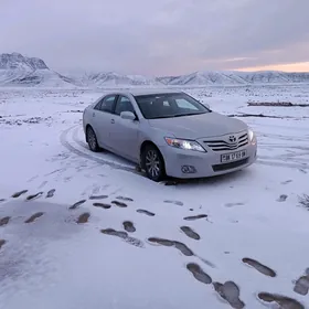 Toyota Camry 2010